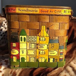 Vintage Caro Nan Basket Purse